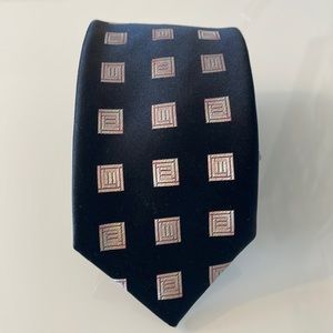🇮🇹  NWT Seidenfalter Navy Blue Silk Tie With Pink Geometric Squares